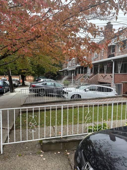 Morris Park Area Apartment Ню Йорк Екстериор снимка