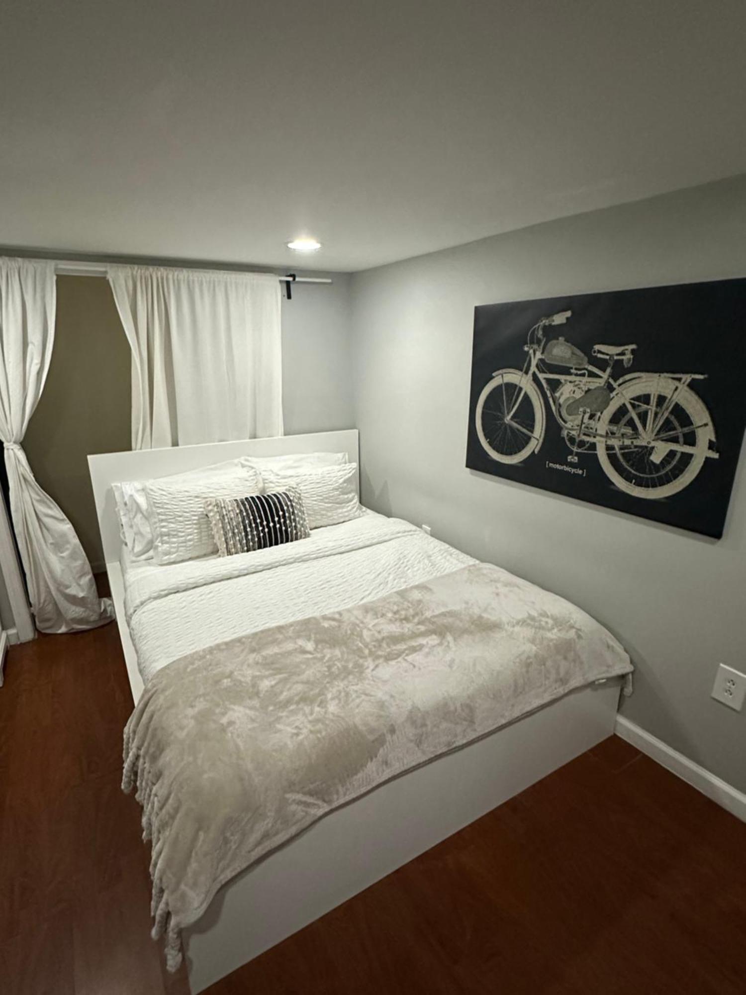 Morris Park Area Apartment Ню Йорк Екстериор снимка